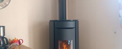 installation poêle à granulés modèle botero 2 advanced de la marque JM